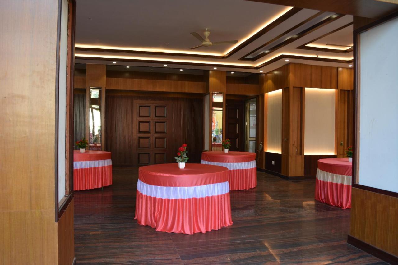 Jjk Rukmini Vilas Hotel & Banquet Muzaffarpur Zewnętrze zdjęcie