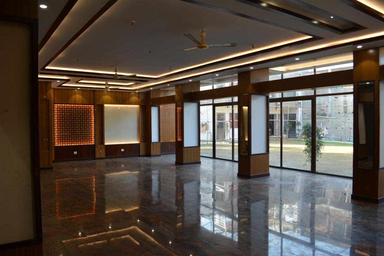 Jjk Rukmini Vilas Hotel & Banquet Muzaffarpur Zewnętrze zdjęcie
