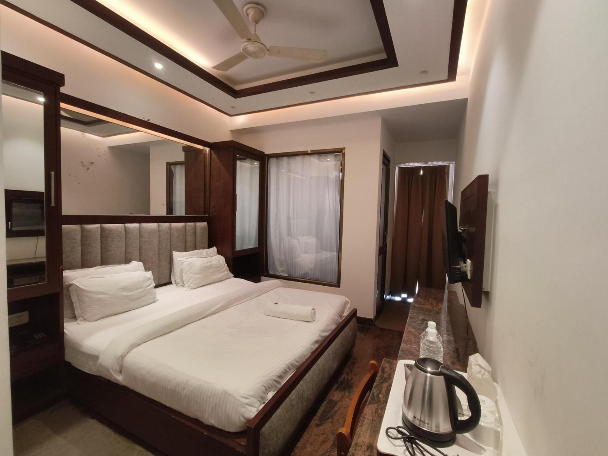 Jjk Rukmini Vilas Hotel & Banquet Muzaffarpur Zewnętrze zdjęcie