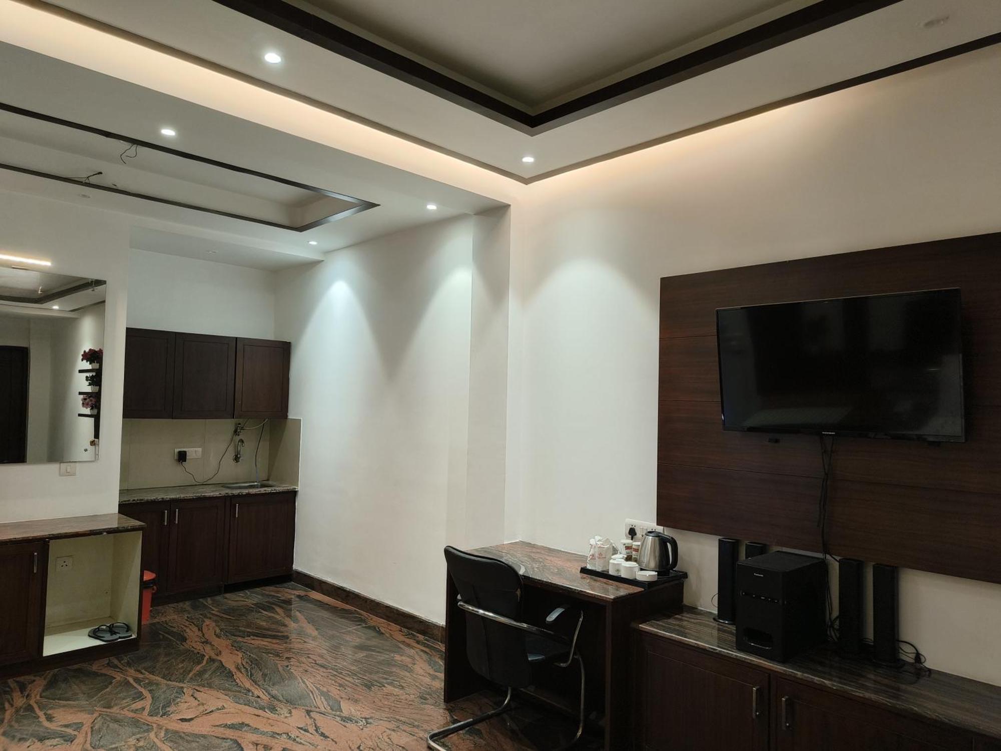 Jjk Rukmini Vilas Hotel & Banquet Muzaffarpur Zewnętrze zdjęcie