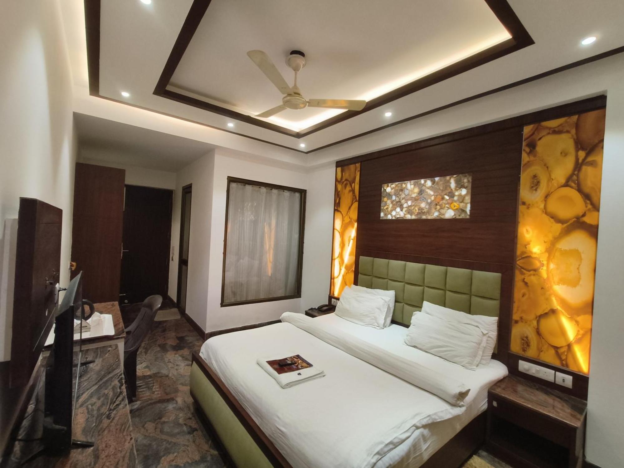 Jjk Rukmini Vilas Hotel & Banquet Muzaffarpur Zewnętrze zdjęcie