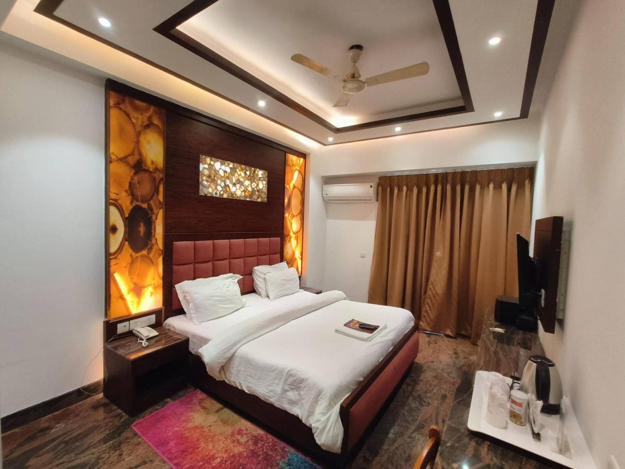 Jjk Rukmini Vilas Hotel & Banquet Muzaffarpur Zewnętrze zdjęcie