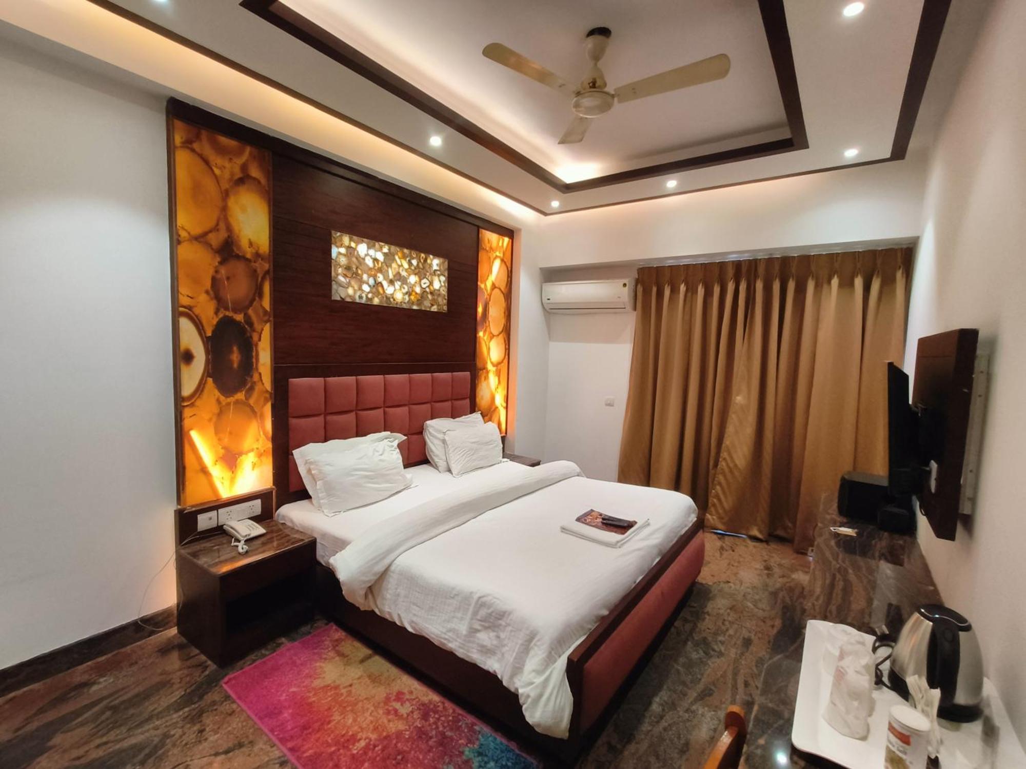 Jjk Rukmini Vilas Hotel & Banquet Muzaffarpur Zewnętrze zdjęcie