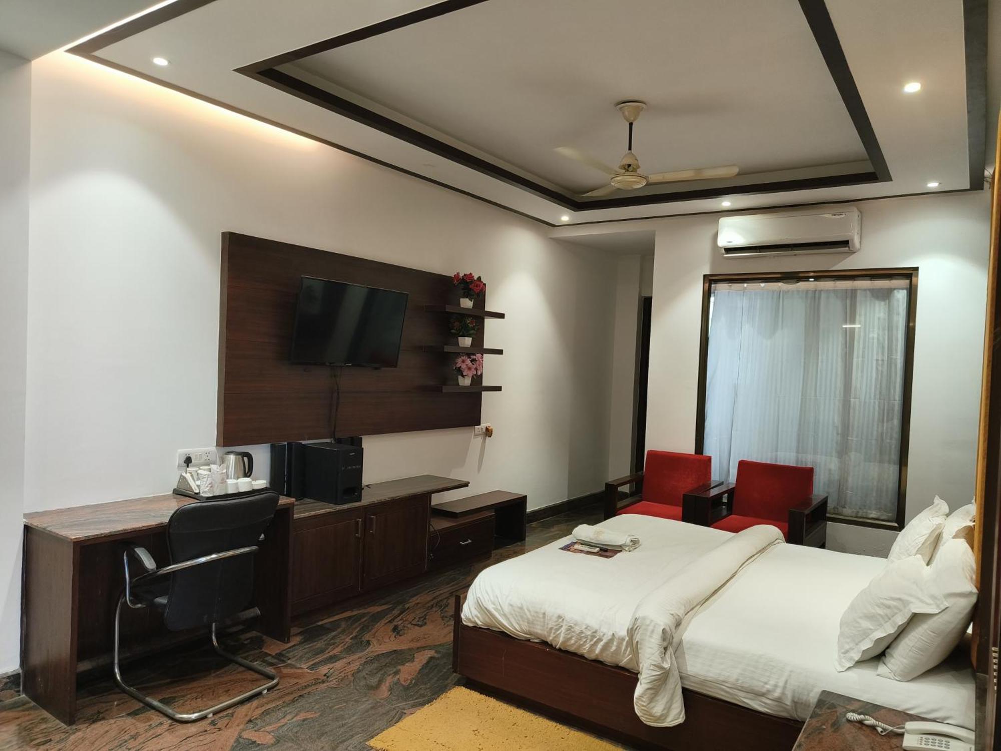 Jjk Rukmini Vilas Hotel & Banquet Muzaffarpur Zewnętrze zdjęcie