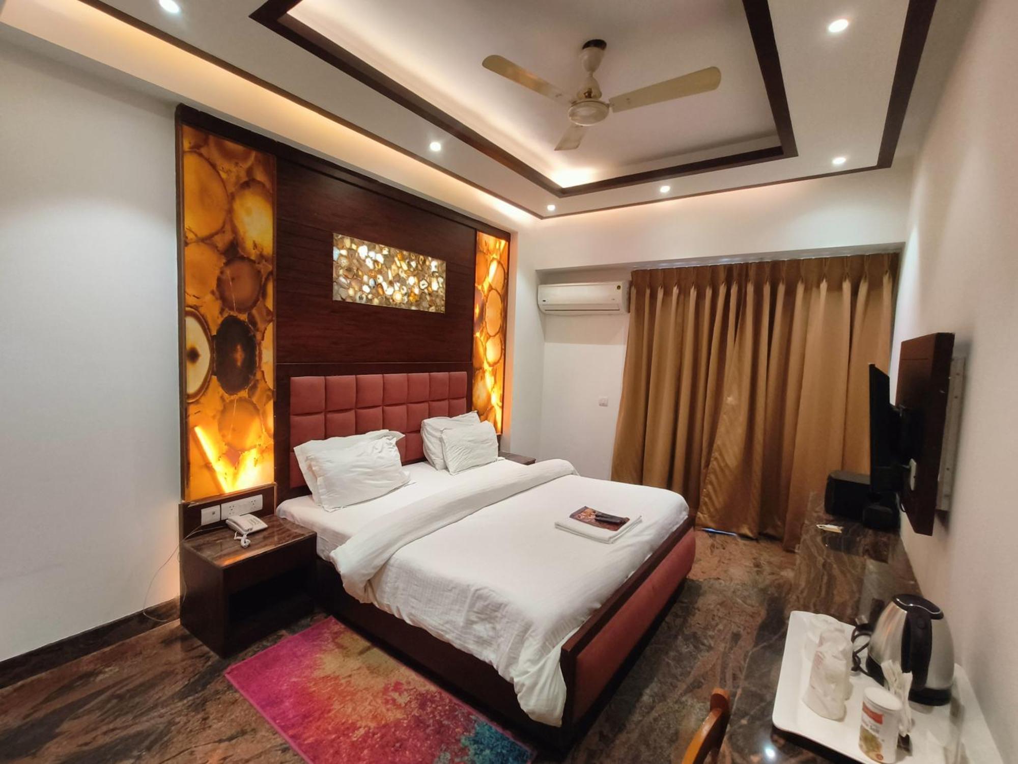 Jjk Rukmini Vilas Hotel & Banquet Muzaffarpur Zewnętrze zdjęcie
